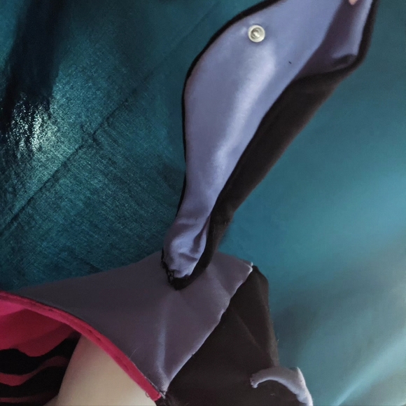 Bunny cat reversible animal hood - Picture 1 of 4